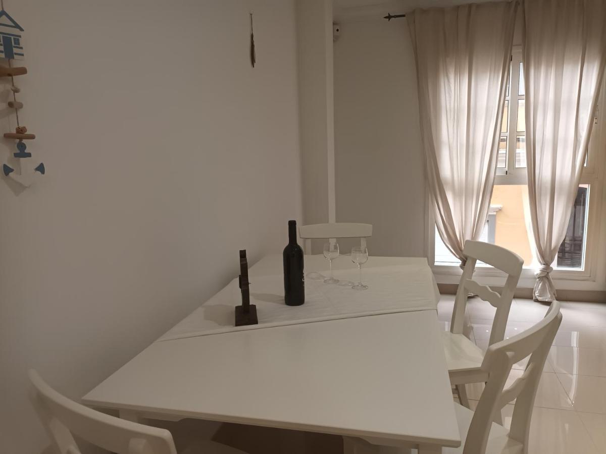 Apartamentos As De Guia, Playa De Las Canteras Las Palmas de Gran Canaria Esterno foto